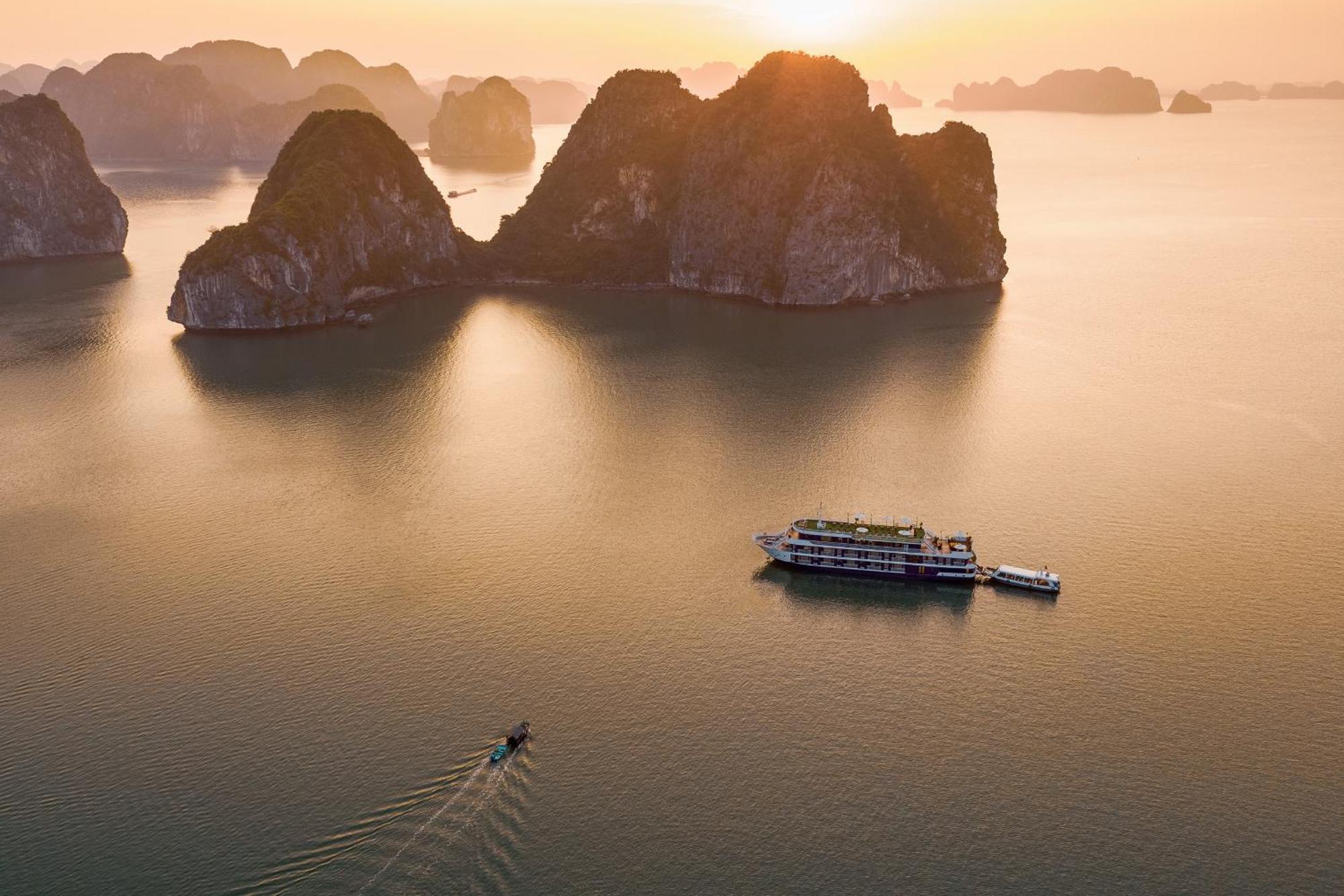 Hotel Halong Dragon Bay Cruise Ha Long Exterior foto